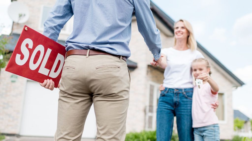 Staged living room in a Crofton, MD home for sale